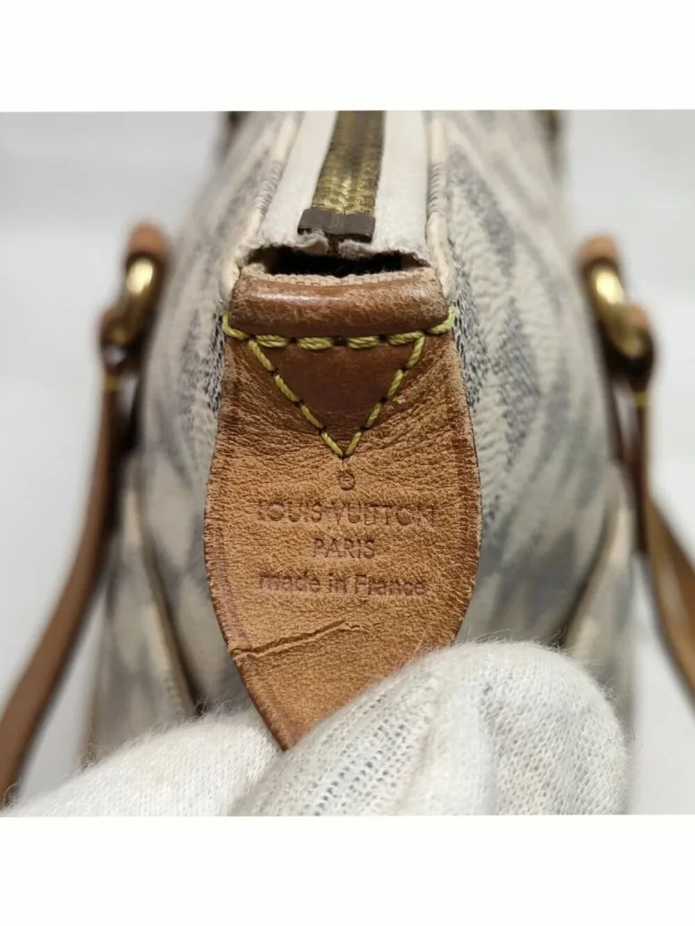 Authentic Louis Vuitton Totally MM Damier Azur Tote Bag